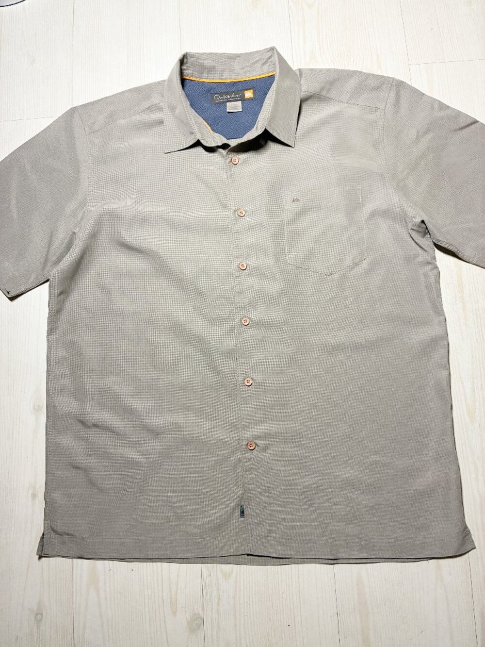 Quiksilver Waterman Kings Cliff Men's Shirt XL Tan Short Sleeve AQMWT03064